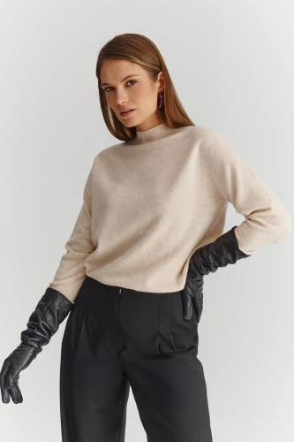 Sweter Ezuri